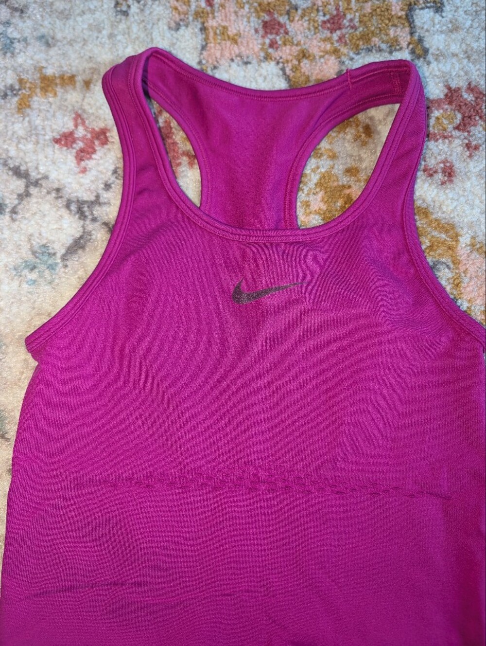 Nike Women’s Fuchsia Racerback Tank Top Swoosh S Gym Run Athliesure